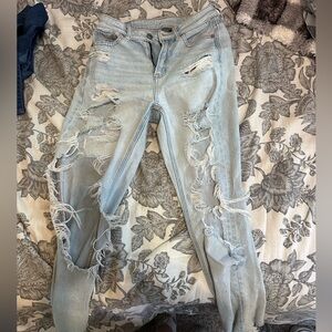 American Eagle Jeans. Size 00. Mom Jeans